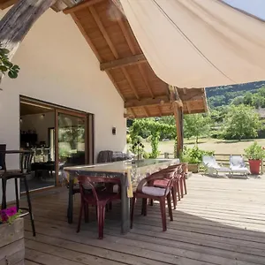 Les Inseparables , Saint-Pierre-de-Curtille France